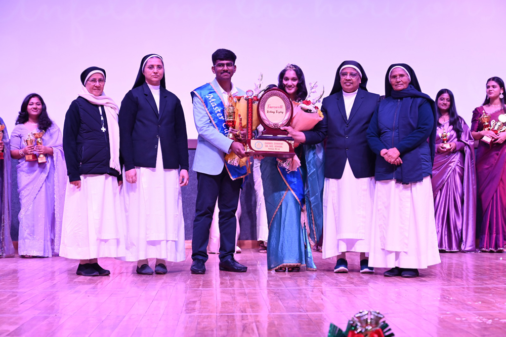 CLASS XII FAREWELL